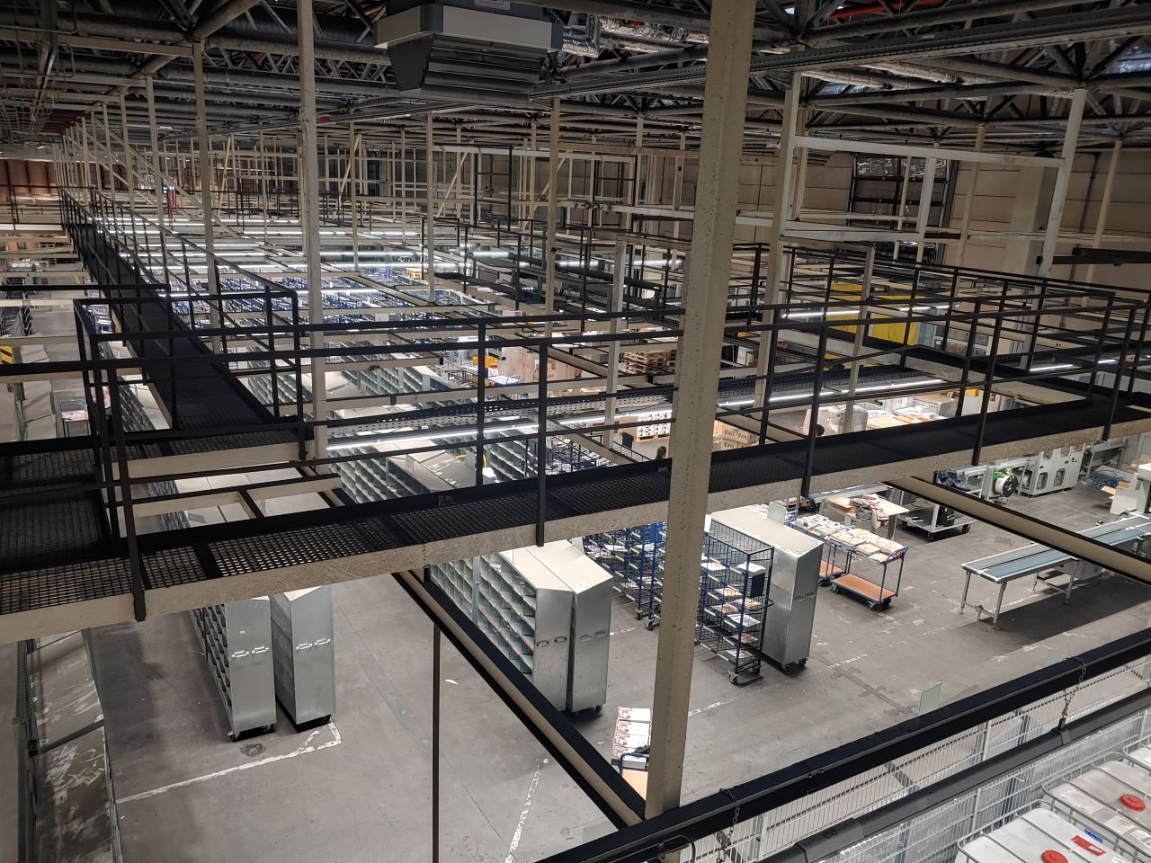 독일 서부지역 일간지 라이니쉬포스트